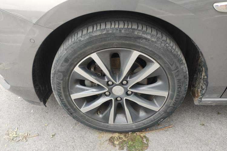 Used Buick GL6 2019 18T 6-Seater Connected Luxury Version China VI Standard
