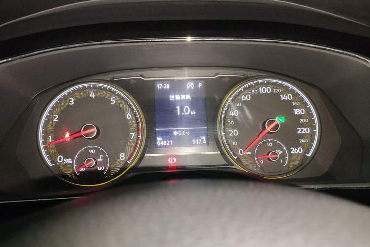 Used Volkswagen Passat 2020 Facelift 330TSI Elite Edition China VI Standard