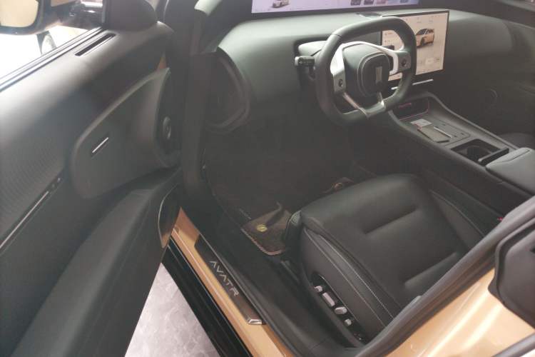 Used  12 2024 650 Three-Laser Four-Wheel Drive Performance Edition
