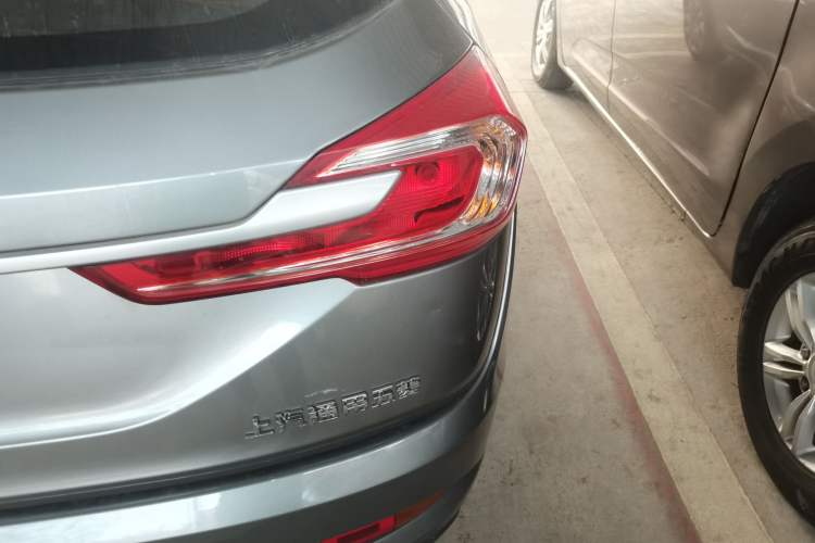 Used Baojun 310W 2017 1.5L Manual Comfort Model China V Standard
