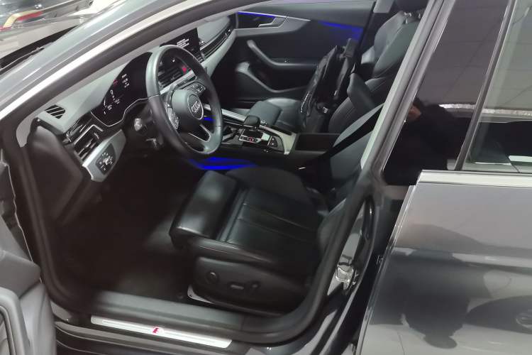 Used Audi A5 2024 Sportback 40 TFSI Fashionable and Dynamic Model