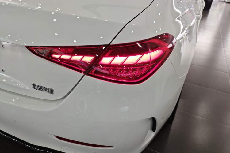 Used Mercedes-Benz C-Class 2023 Second Facelift C 260 L Sport Edition
