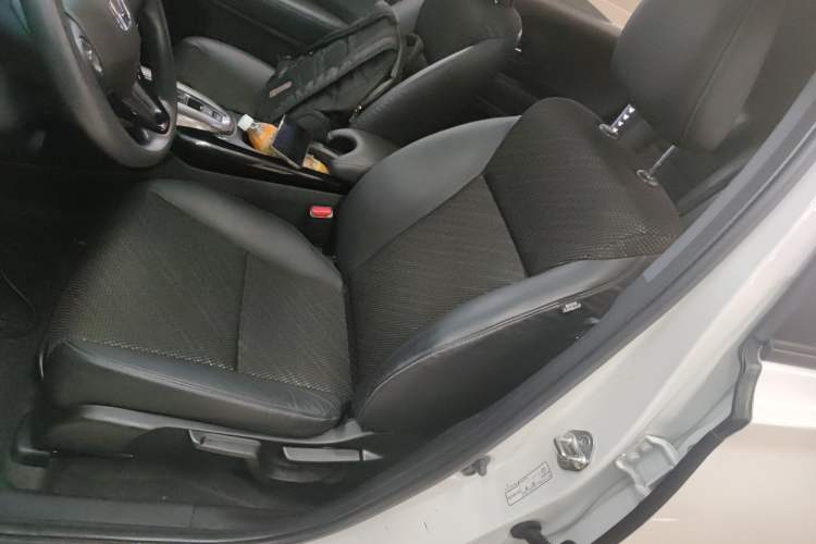 Used Honda XR-V 2017 1.8L EXi CVT Comfort Version
