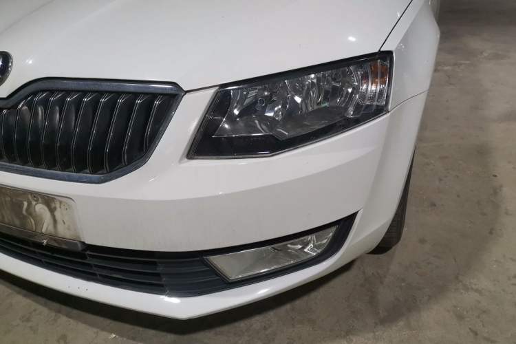 Used Skoda Octavia 2015 1.6L Automatic Yijie Edition
