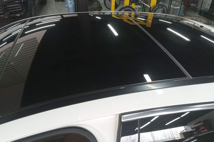 Used Mercedes-Benz E-Class 2021 E 300 L Sporty and Stylish Model