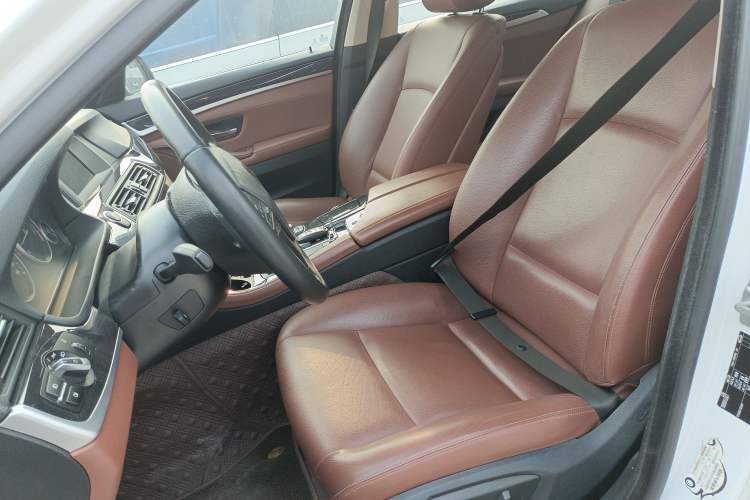 Used BMW 5 Series 2015 520i Elegant Edition