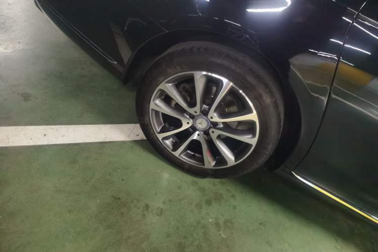 Used Mercedes-Benz E-Class 2016 E 300 L Stylish Model