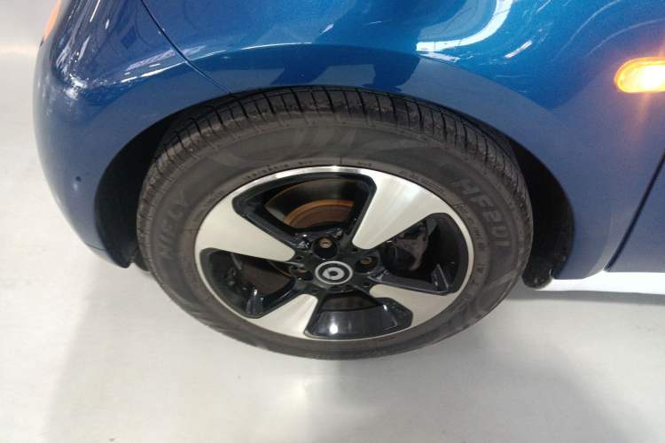 Used  fortwo 2018 1.0L 52kW Hardtop Passion Edition China V Standard