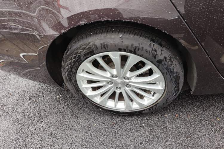 Used Buick LaCrosse 2018 28T Elite Edition
