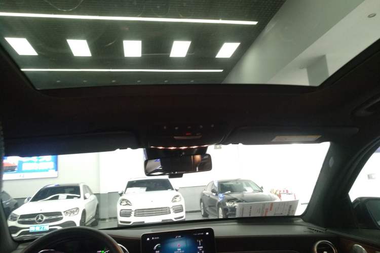 Used Mercedes-Benz GLC 2020 GLC 300 L 4MATIC Luxury Model
