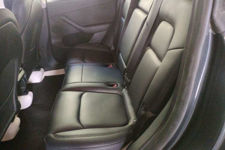 Used Tesla Model Y 2024 Rear-Wheel-Drive Version