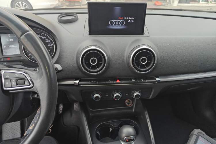 Used Audi A3 2016 Limousine 35 TFSI Prestige Edition