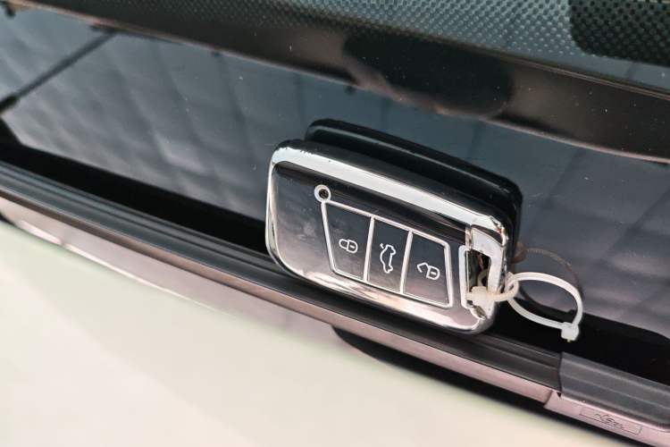 Used Volkswagen Magotan 2019 330TSI DSG Leading Model China VI Standard