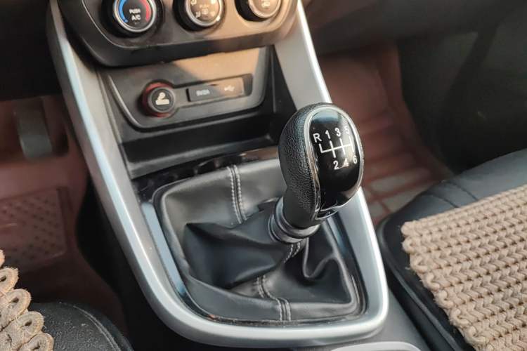 Used Baojun 530 2018 1.5T Manual Elite Version China V