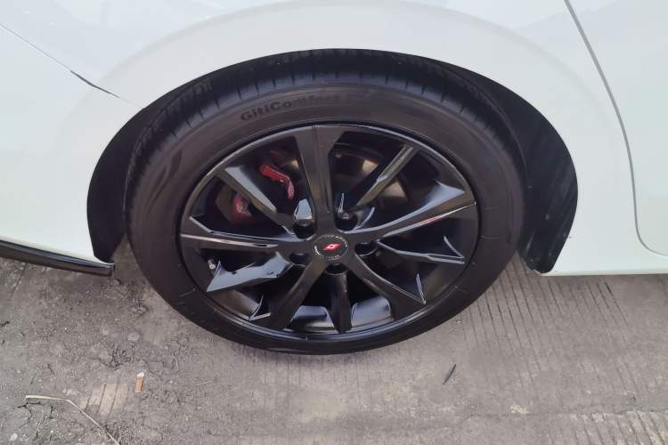 Used Geely Auto Emgrand 2022 4th Generation 1.5L CVT Flagship Model
