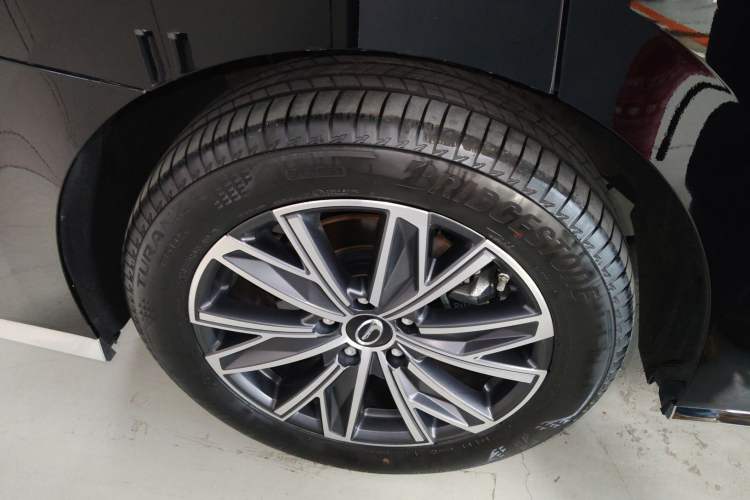 Used GAC Trumpchi M8 2024 Master Series 400T Prestige Edition