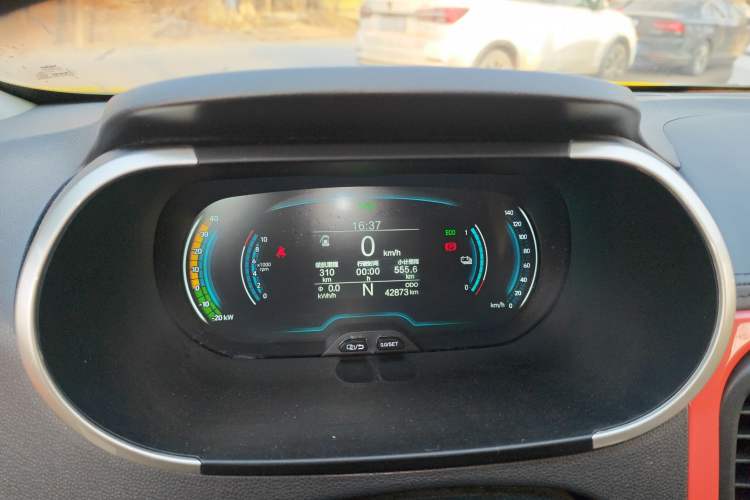 Used Chery Little Ant 2021 150 000 Yuan "Ant Fan" Edition Ant Cool Version with Ternary Lithium