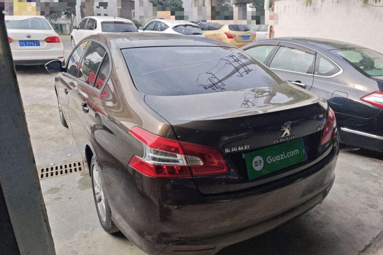 Used Peugeot 408 2014 1.8L Manual Leading Edition