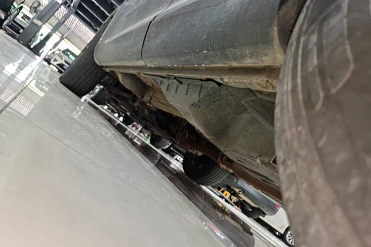 Used Wey VV5 2021 1.5T Two-Wheel Drive Color Pioneer
