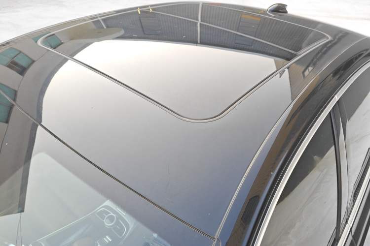 Used Hongqi H9 2023 2.0T Smart Connect Flagship Edition
