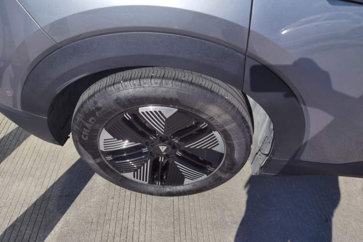 Used  S05 2024 510Max Pure Electric Version