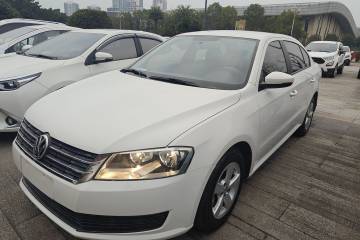 Used Volkswagen Lavida 2013 Revised Classic 1.6L Automatic Fashion Edition