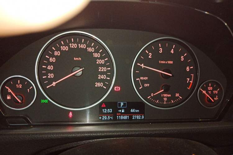 Used BMW 3 Series 2013 320Li Fashion Model
