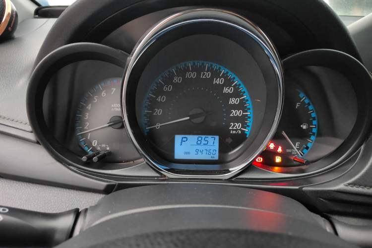 Used Toyota YARiS L 2019 1.5E CVT Dynamic Edition China VI compliant