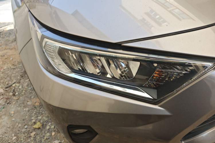 Used Toyota RAV4 2020 2.0L CVT Two-Wheel Drive Urban Edition
