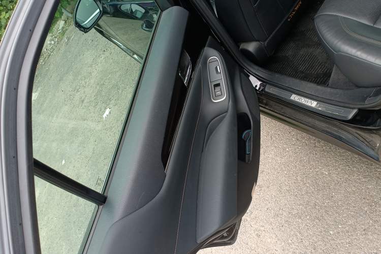 Used Toyota Crown 2015 2.5L Smart Edition