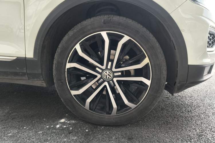 Used Volkswagen T-ROC 2018 280TSI DSG Two-Wheel-Drive Comfort Version China V Standard
