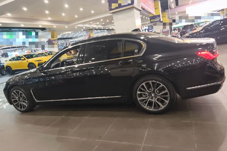 Used BMW 7 Series 2021 730Li Luxury Package
