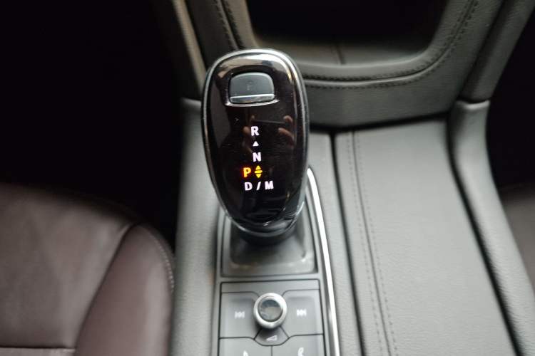 Used Cadillac XT6 2022 2.0T 7-Seater Four-Wheel Drive Luxury Standard Edition