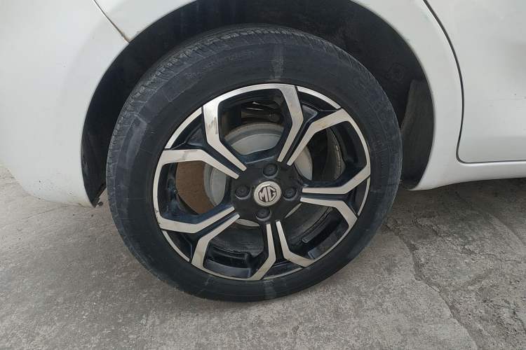 Used MG 3 2017 1.5L Automatic Smart Connect Luxury Edition
