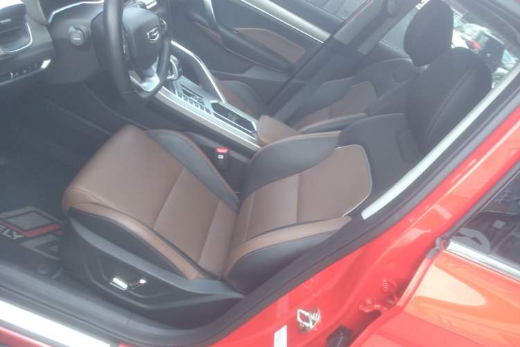 Used Geely Auto Coolray 2019 260T DCT Explorer China VI Standard
