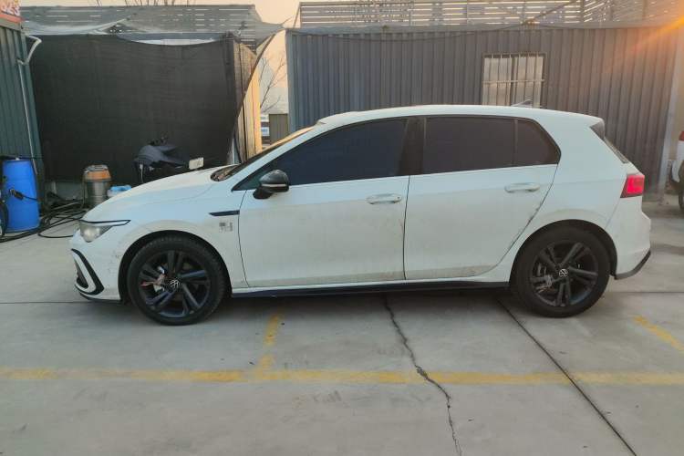 Used Volkswagen Golf 2023 Facelift 280TSI DSG R-Line Lite