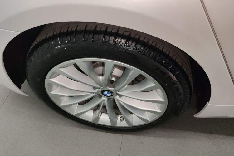 Used BMW 5 Series 2019 Facelifted 530Li Luxury Edition Premium Package