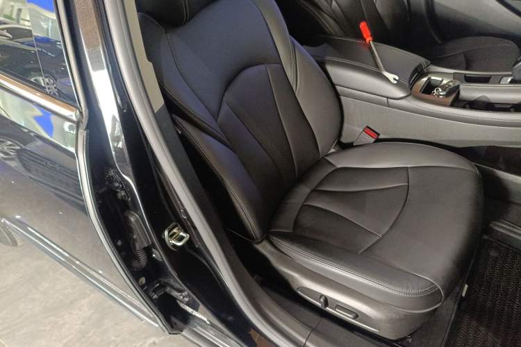 Used Buick LaCrosse 2021 652T Luxury Model