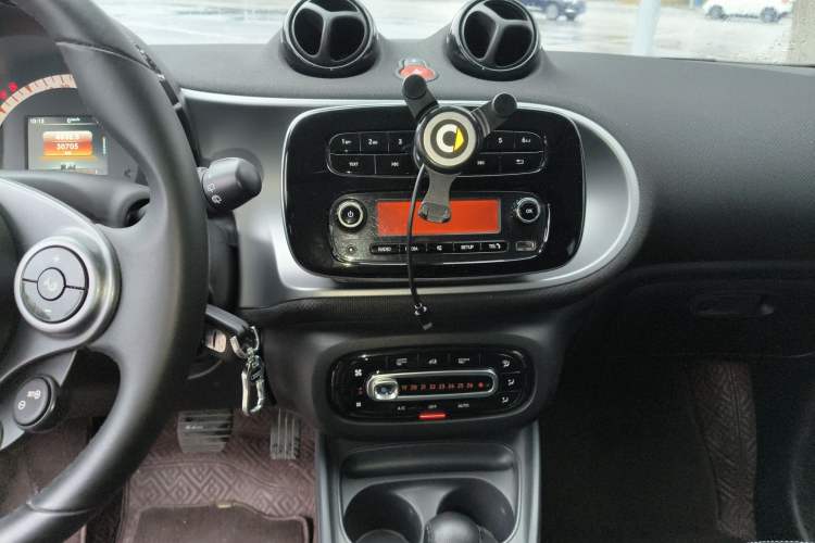 Used smart forfour 2016 1.0L 52 kW Passion Edition