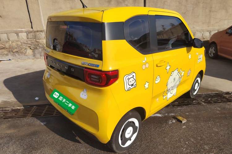 Used Wuling Hongguang MINIEV 2021 Macaron Premium Model – Lithium-NMC