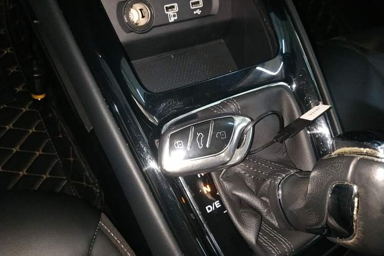 Used Roewe i5 2020 1.5L Automatic 4G Connect Luxury Flagship Edition
