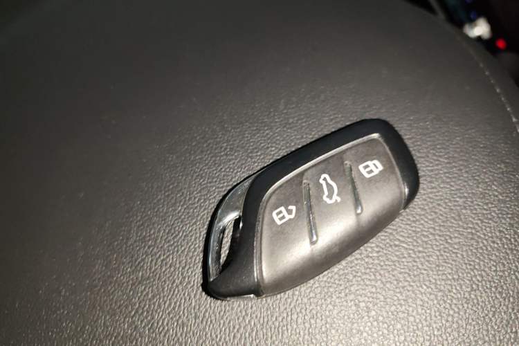 Used  ER6 2021 New Dynamic Edition 620km Smart Enjoyment Version
