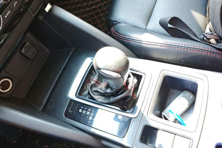 Used Mazda CX-5 2015 2.0L Automatic Two-Wheel Drive Urban Version