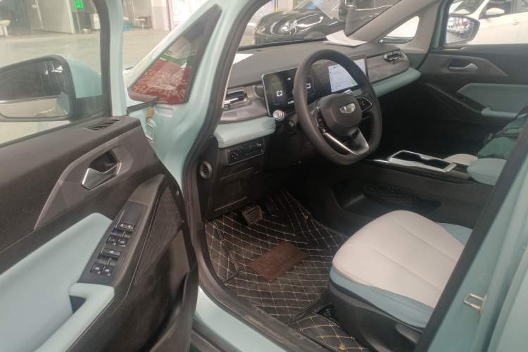 Used Geometry E Firefly 2024 301km Starlight