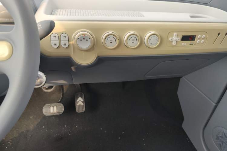 Used Bestune Pony 2025 222km Lightning Horse