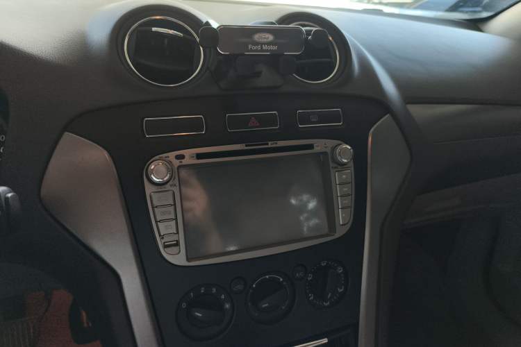 Used Ford Mondeo 2013 2.3L Fashion Edition
