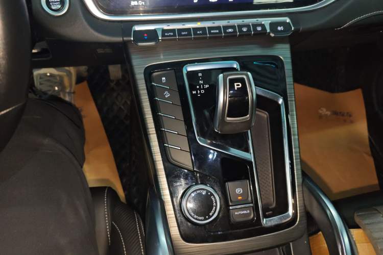 Used Geely Auto Emgrand X7 Sport 2020 1.8TD DCT Smart Connect PRO