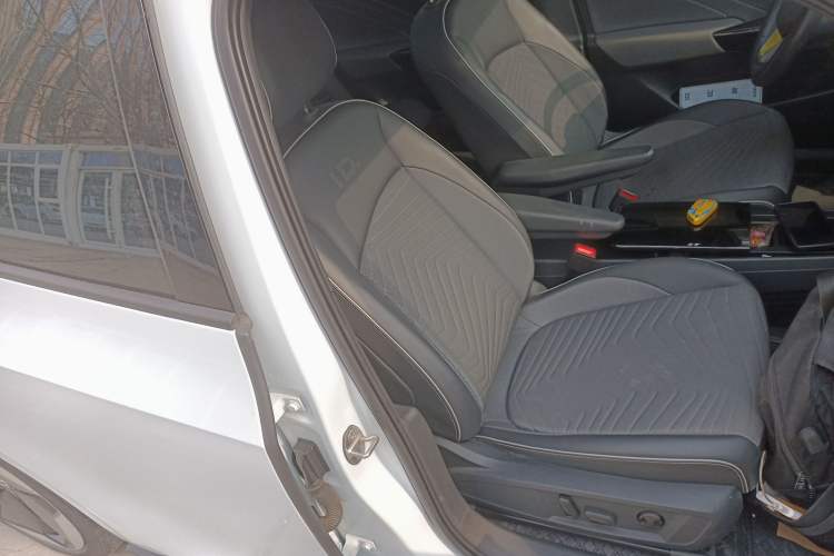 Used Volkswagen ID.3 2024 Outstanding Edition
