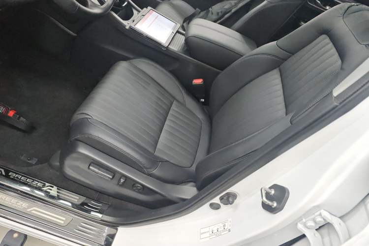 Used Honda Breeze 2021 240TURBO CVT Four-Wheel Drive Prestige Edition
