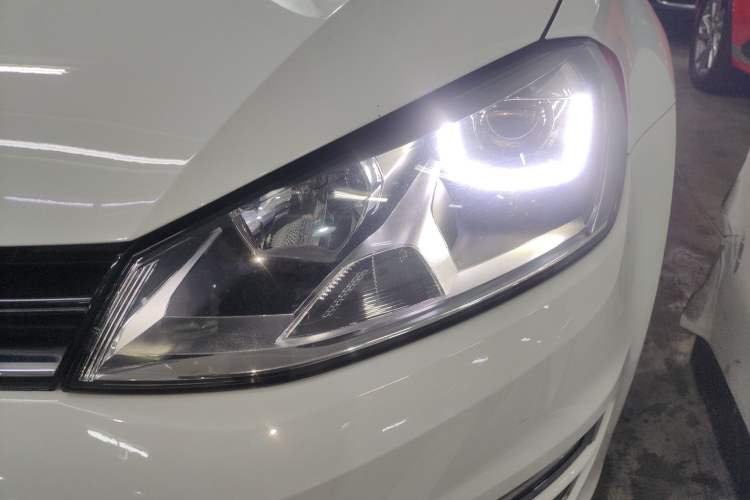 Used Volkswagen Golf 2015 1.4TSI Automatic Luxury Model